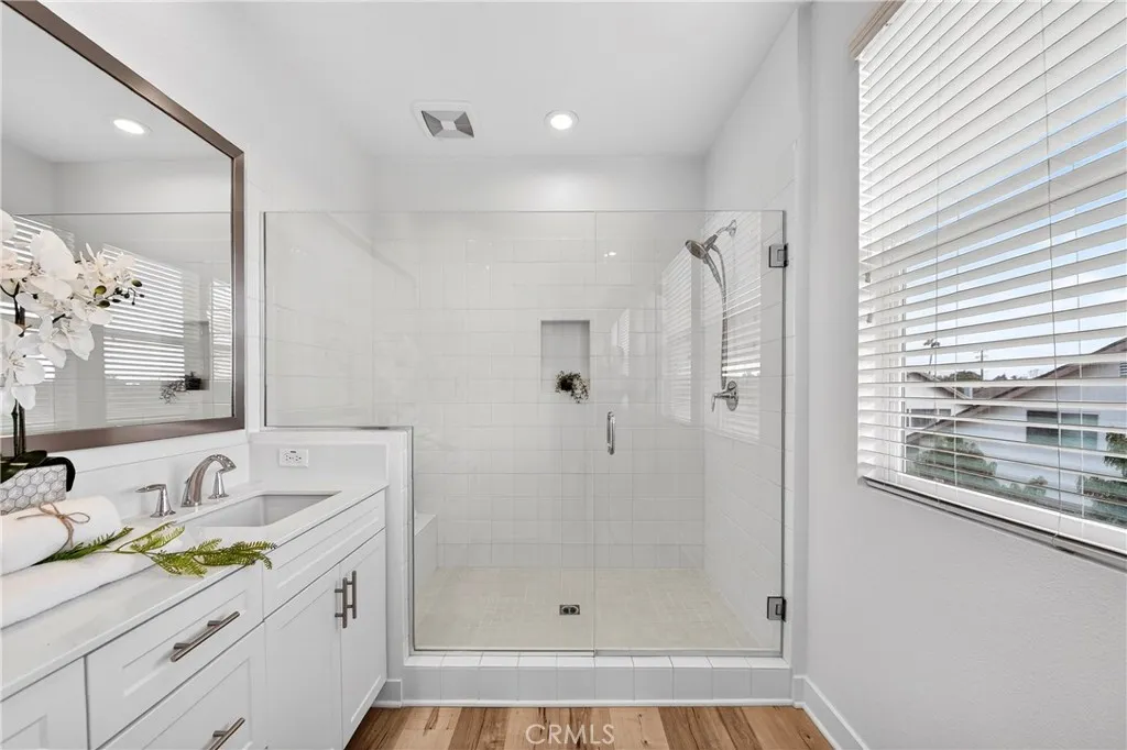 5372 Harvard Way, Cypress, California 90630 home-pic-29
