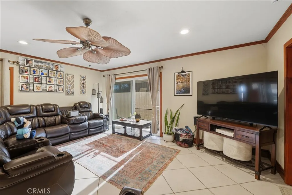 633 S Clementine, Anaheim, California 92805 home-pic-14