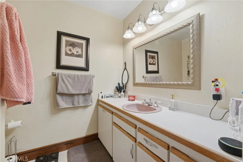 633 S Clementine, Anaheim, California 92805 home-pic-22