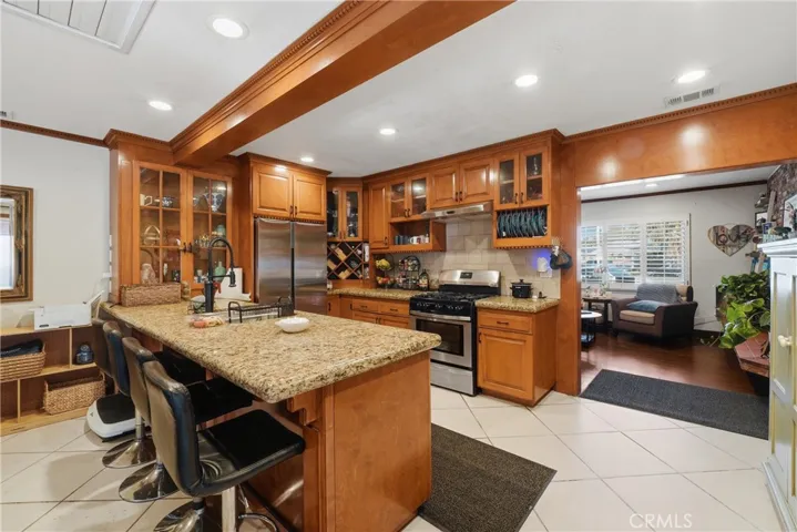 633 S Clementine Street, Anaheim, California 92805