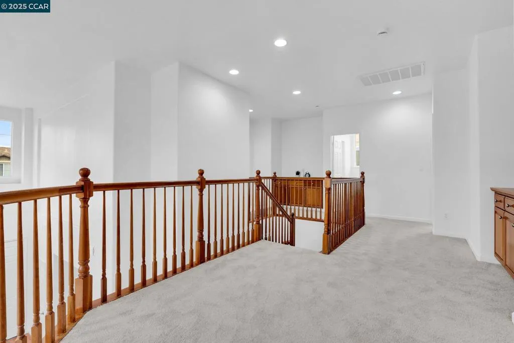 5560 Mcfarlan Ranch Dr, Antioch, California 94531 home-pic-13