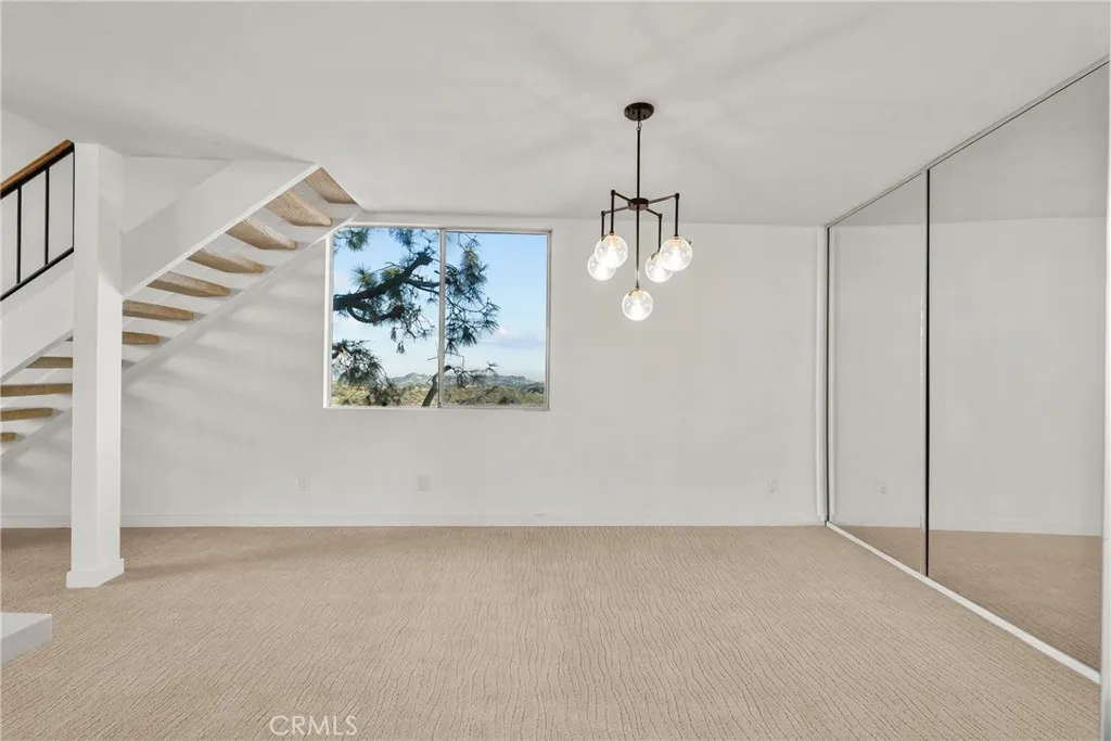 2385 Roscomare F16, Bel Air, California 90077 home-pic-13