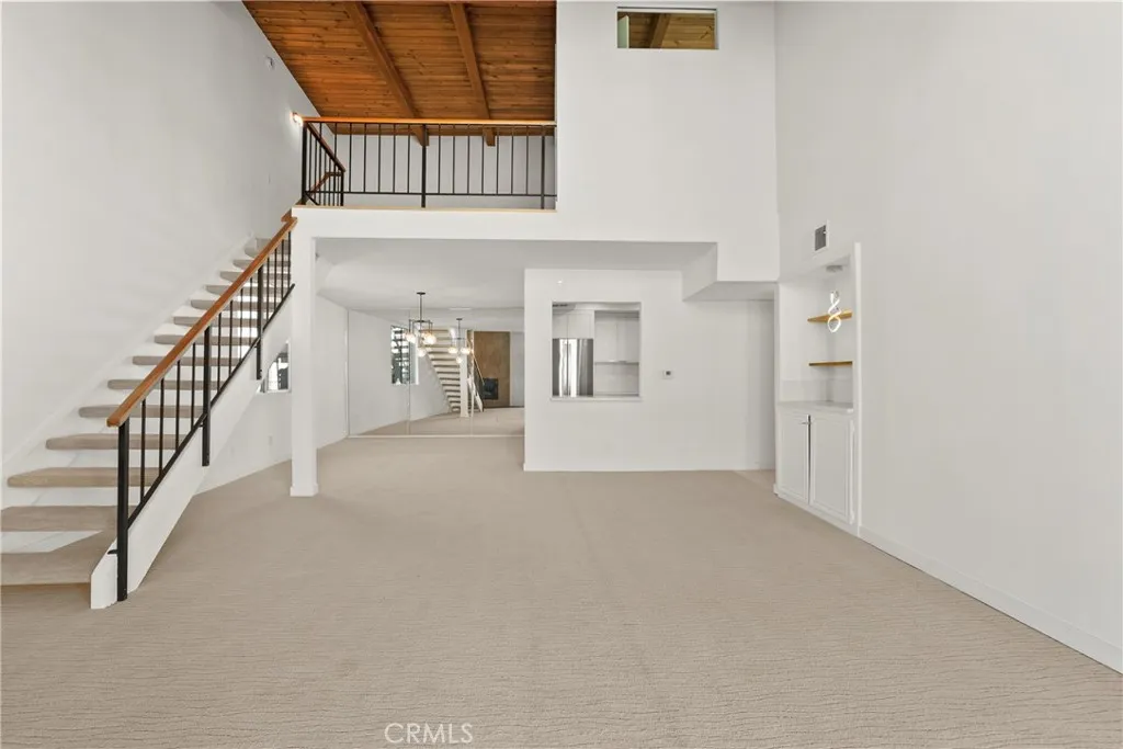 2385 Roscomare F16, Bel Air, California 90077 home-pic-18