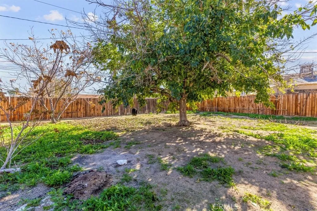 6431 Goleta, Yucca Valley, California 92284 home-pic-36