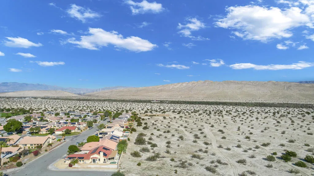 69624 Northhampton Avenue, Cathedral City, California 92234 home-pic-43