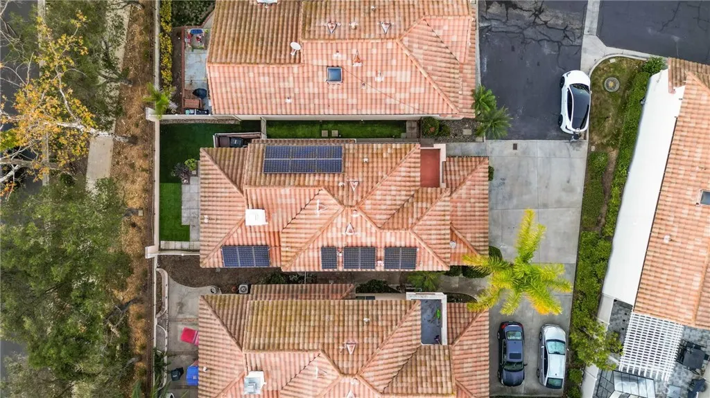 35 Via Encanto, Rancho Santa Margarita, California 92688 home-pic-50