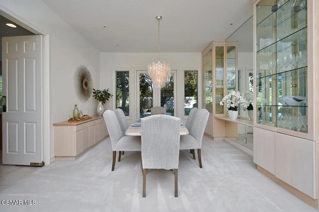 31775 Oak Ranch Court, Westlake Village, California 91361 home-pic-13