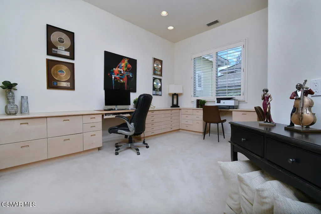 31775 Oak Ranch Court, Westlake Village, California 91361 home-pic-29