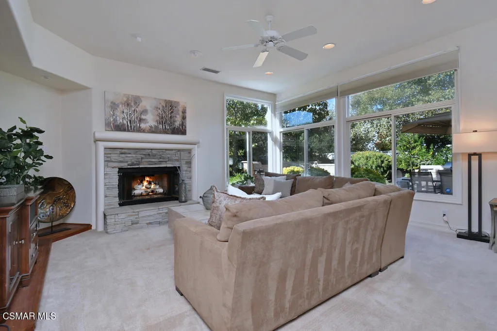 31775 Oak Ranch Court, Westlake Village, California 91361 home-pic-17