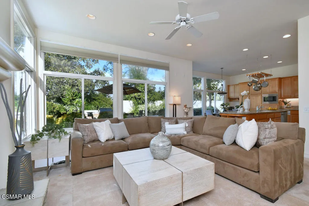 31775 Oak Ranch Court, Westlake Village, California 91361 home-pic-20