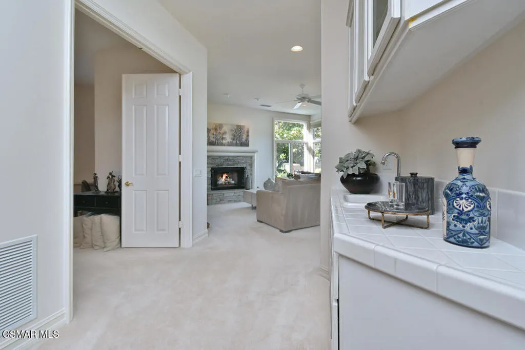 31775 Oak Ranch Court, Westlake Village, California 91361 home-pic-16