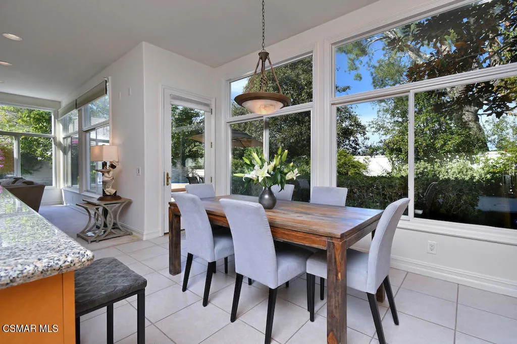 31775 Oak Ranch Court, Westlake Village, California 91361 home-pic-25