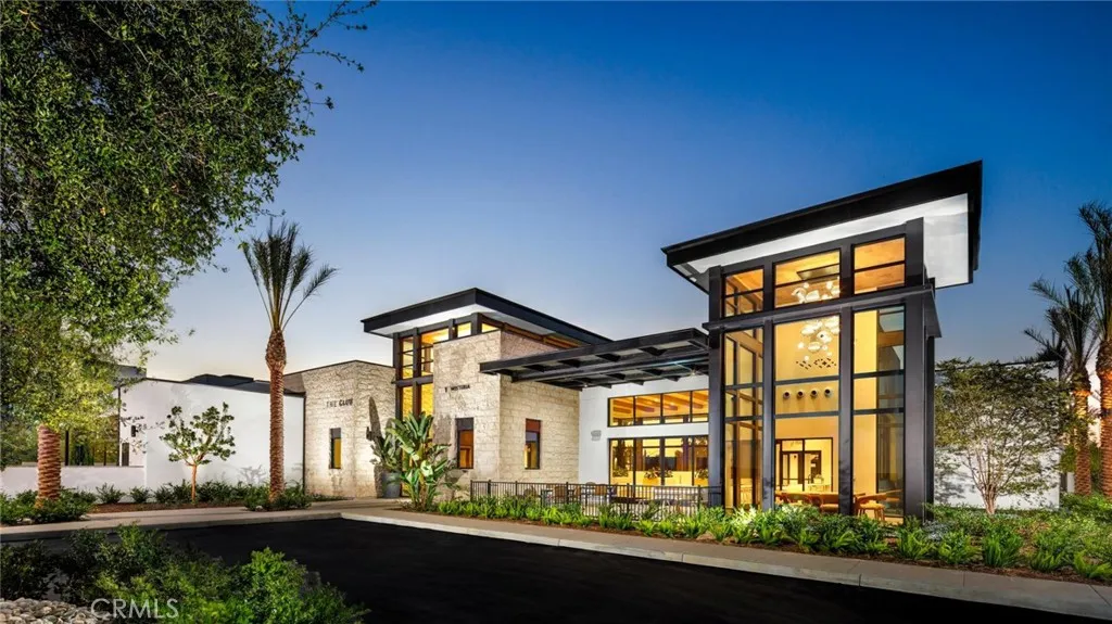 575 Canterbury Way, Montebello, California 90640 home-pic-2