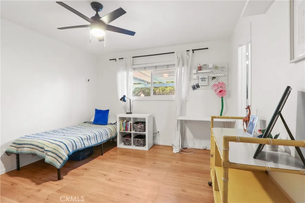 946 W La Deney, Ontario, California 91762 home-pic-19