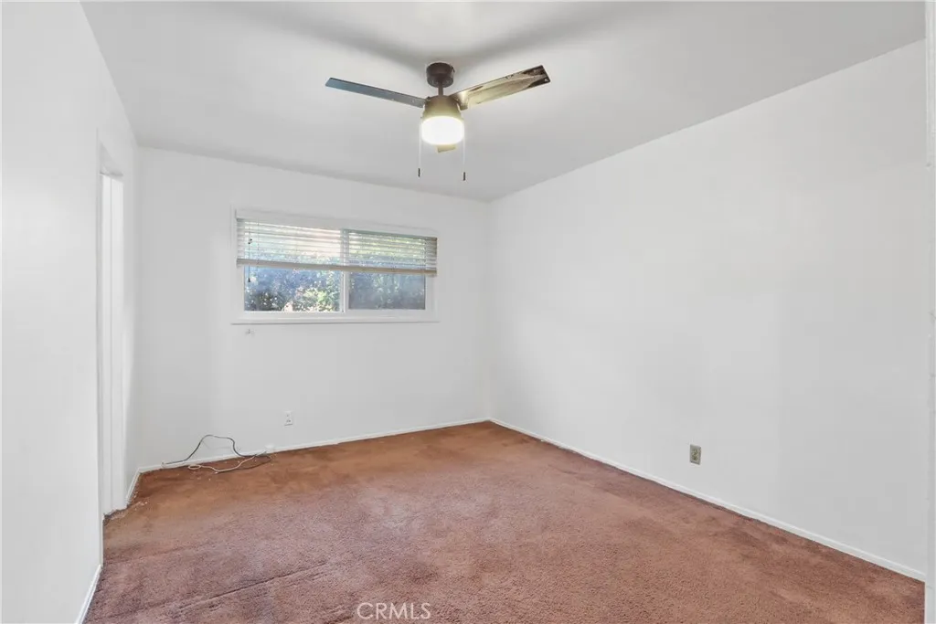 946 W La Deney, Ontario, California 91762 home-pic-17
