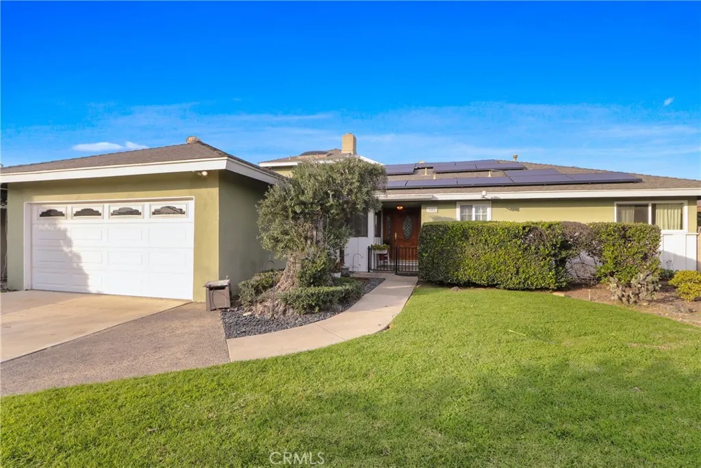 946 W La Deney, Ontario, California 91762 home-pic-0