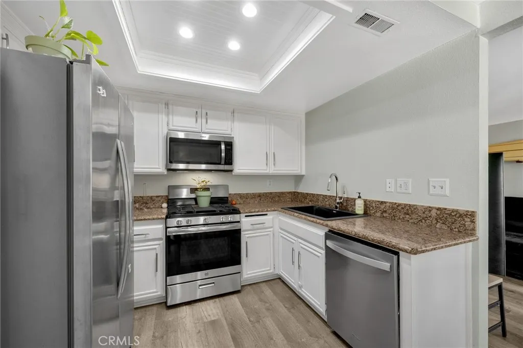 4458 Alderport, Huntington Beach, California 92649 home-pic-2