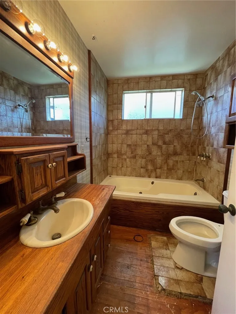 2004 Ripley Avenue, Redondo Beach, California 90278 home-pic-12