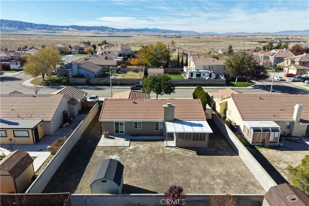 44238 Encanto Way, Lancaster, California 93536 home-pic-32