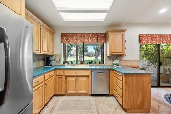 1254 Miraleste, San Luis Obispo, California 93401