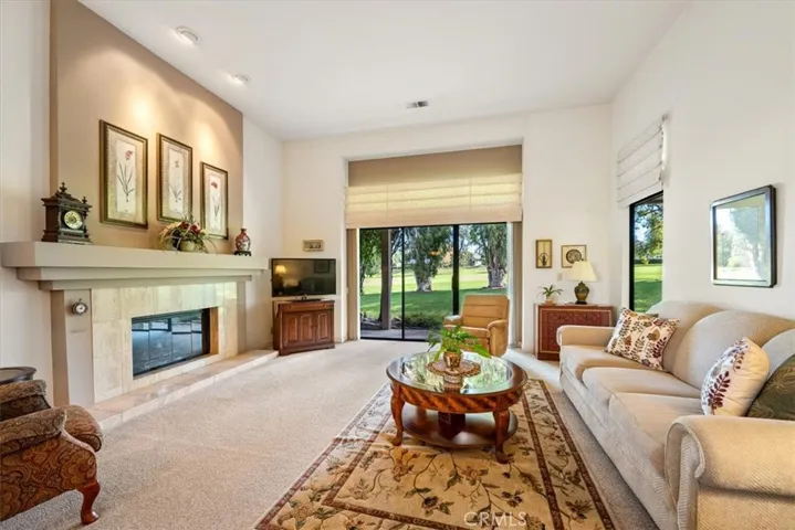 1254 Miraleste, San Luis Obispo, California 93401