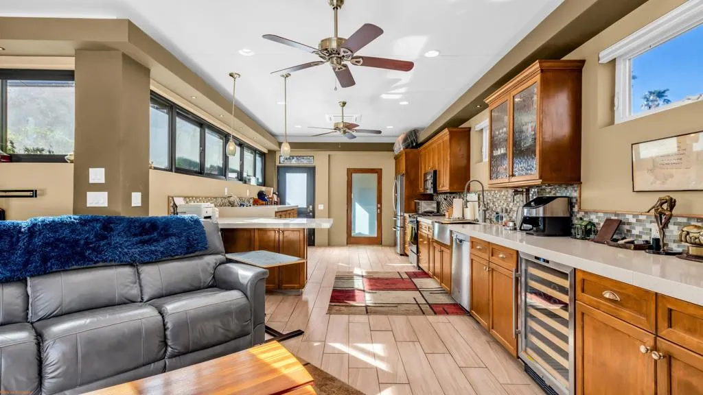 13-Were Focused 80501 Ave 48 Unit 22-13