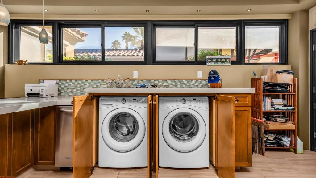 08-Were Focused 80501 Ave 48 Unit 22-8