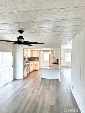 27361 Sierra Highway 198, Canyon Country, California 91351