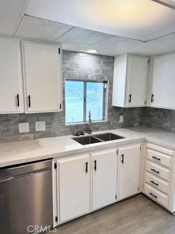 27361 Sierra Highway 198, Canyon Country, California 91351