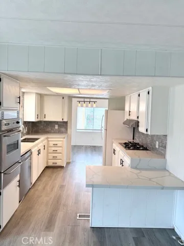 27361 Sierra Highway 198, Canyon Country, California 91351