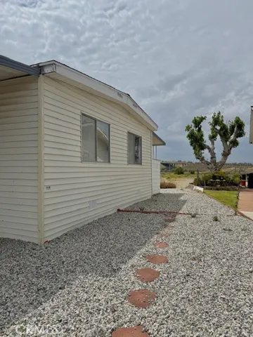 27361 Sierra Highway 198, Canyon Country, California 91351