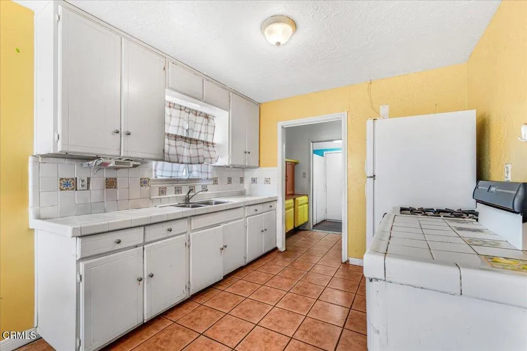 1544 California Street, Oxnard, California 93033 home-pic-7