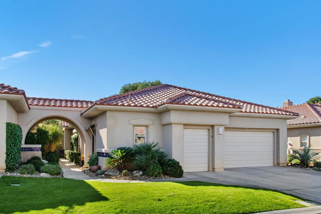 201 Kavenish Drive, Rancho Mirage, California 92270 home-pic-7