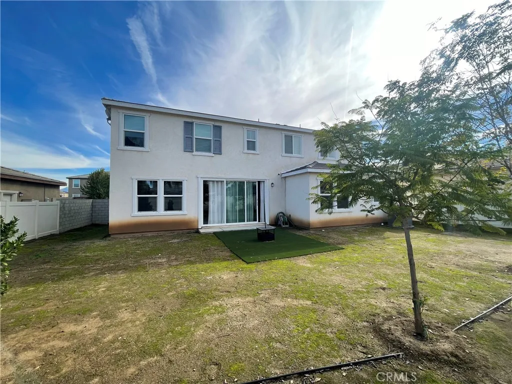 31621 Greenwich Court, Menifee, California 92584 home-pic-5