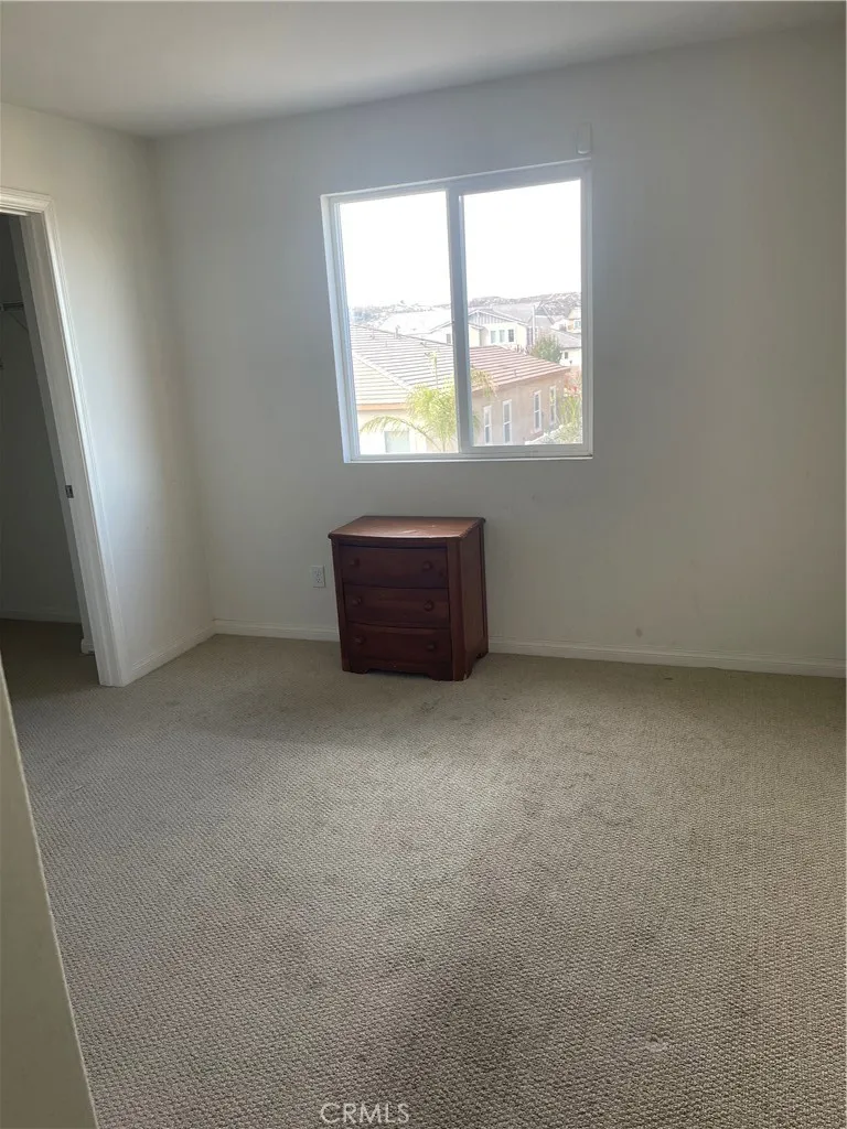 31621 Greenwich Court, Menifee, California 92584 home-pic-18