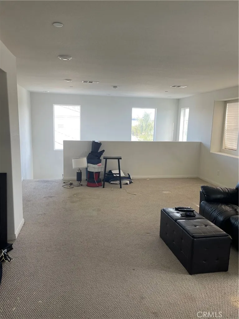 31621 Greenwich Court, Menifee, California 92584 home-pic-15