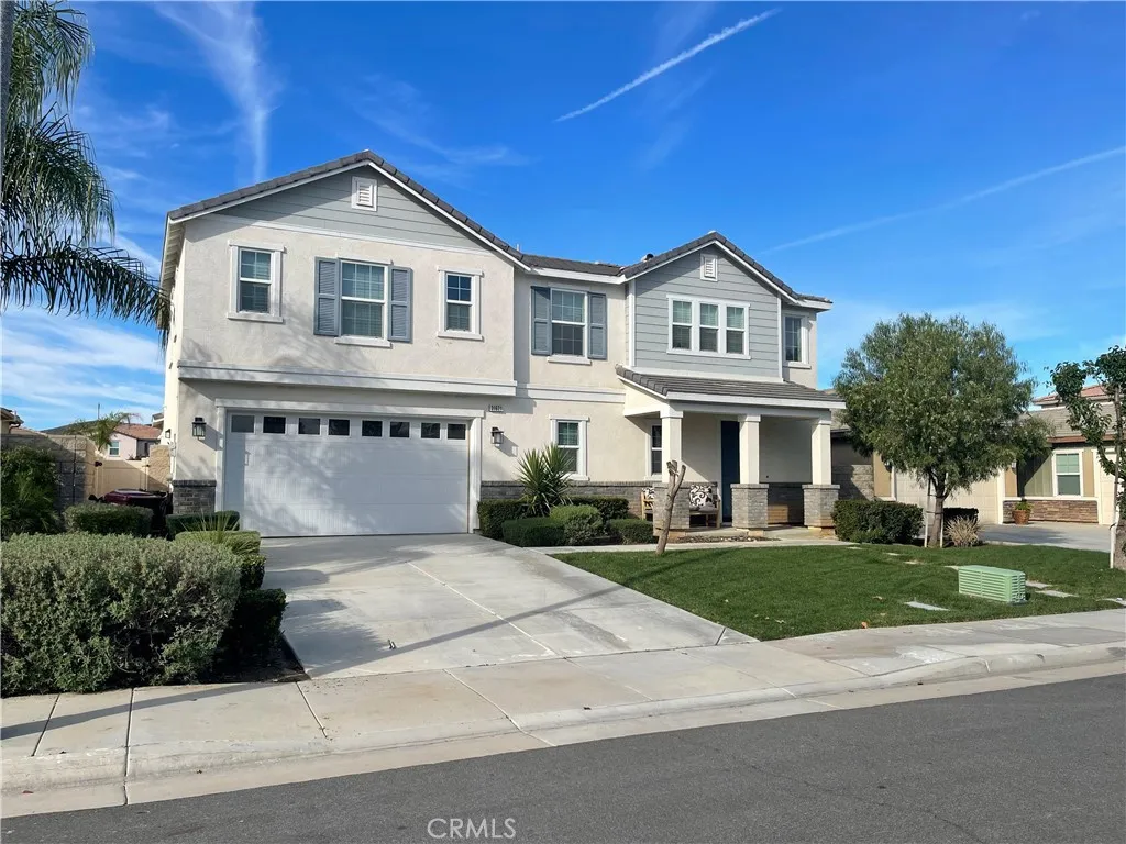 31621 Greenwich Court, Menifee, California 92584 home-pic-2