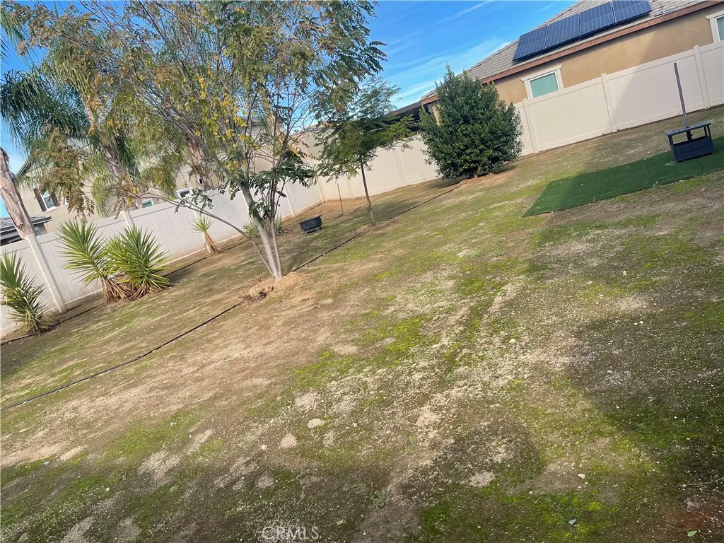 31621 Greenwich Court, Menifee, California 92584 home-pic-10