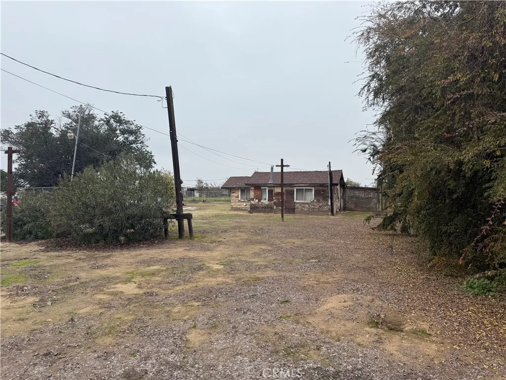 1722 W California, Fresno, California 93706 home-pic-1