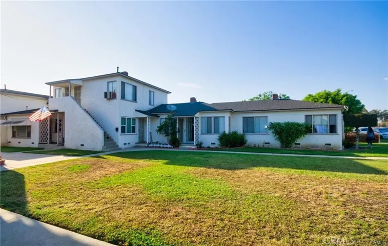 4747 Clark Avenue, Long Beach, California 90808