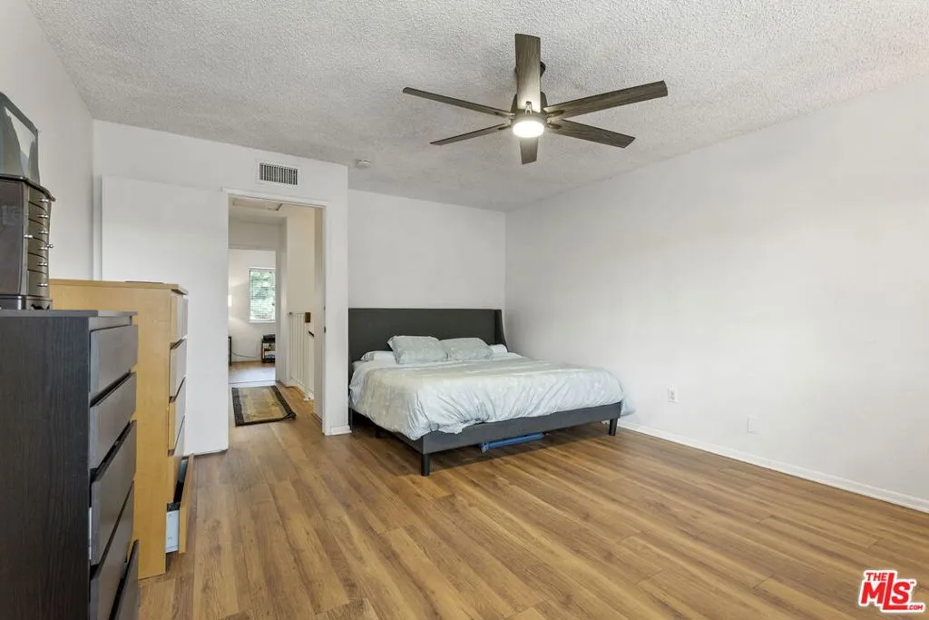 11000 Woodruff Avenue 29, Downey, California 90241 home-pic-22