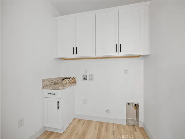 15605 Dale Evans Parkway, Apple Valley, California 92307