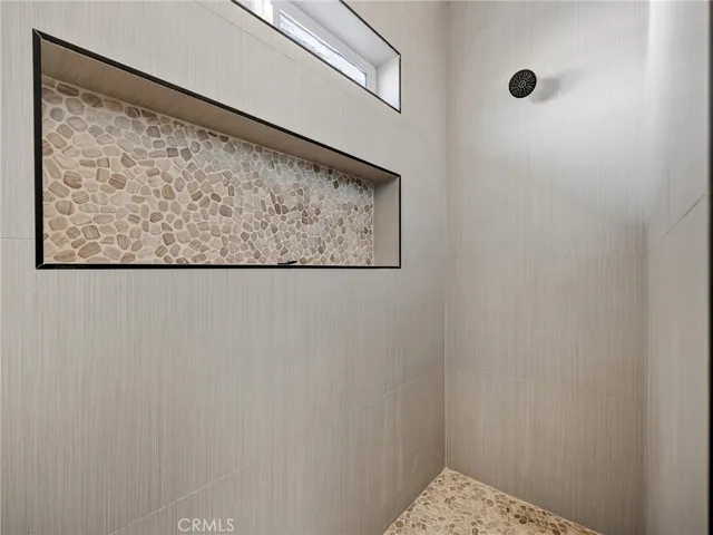 15605 Dale Evans Parkway, Apple Valley, California 92307