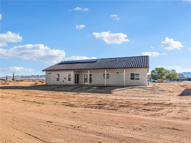 15605 Dale Evans Parkway, Apple Valley, California 92307