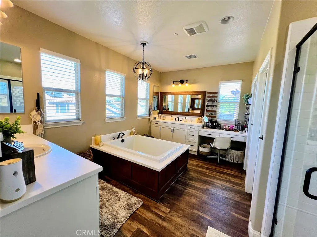 32526 Presidio Hills, Winchester, California 92596 home-pic-23
