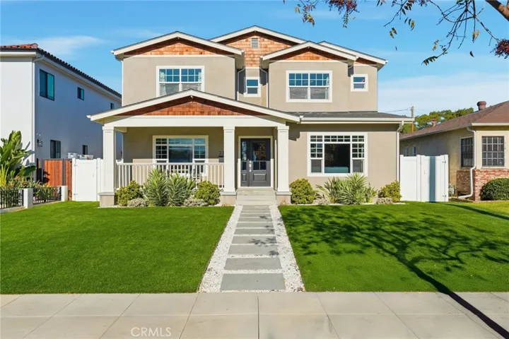 2311 W Clark Avenue, Burbank, California 91506