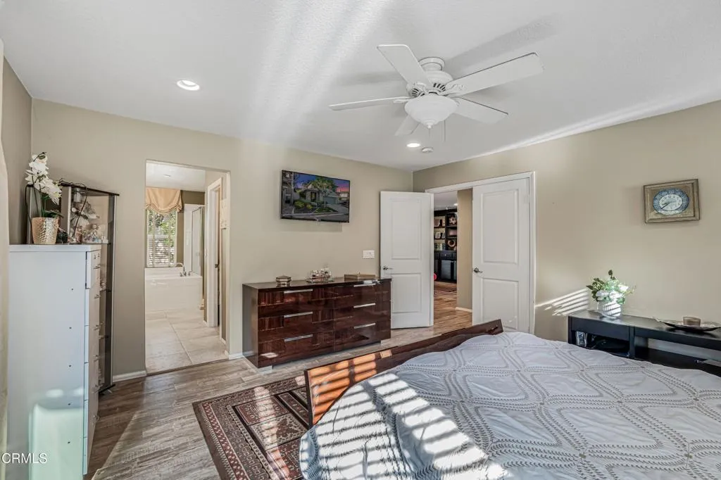 631 Clearwater Creek Drive, Thousand Oaks, California 91320 home-pic-15