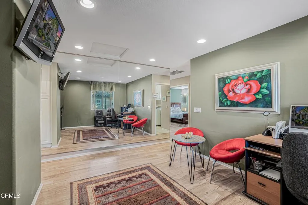 631 Clearwater Creek Drive, Thousand Oaks, California 91320 home-pic-25
