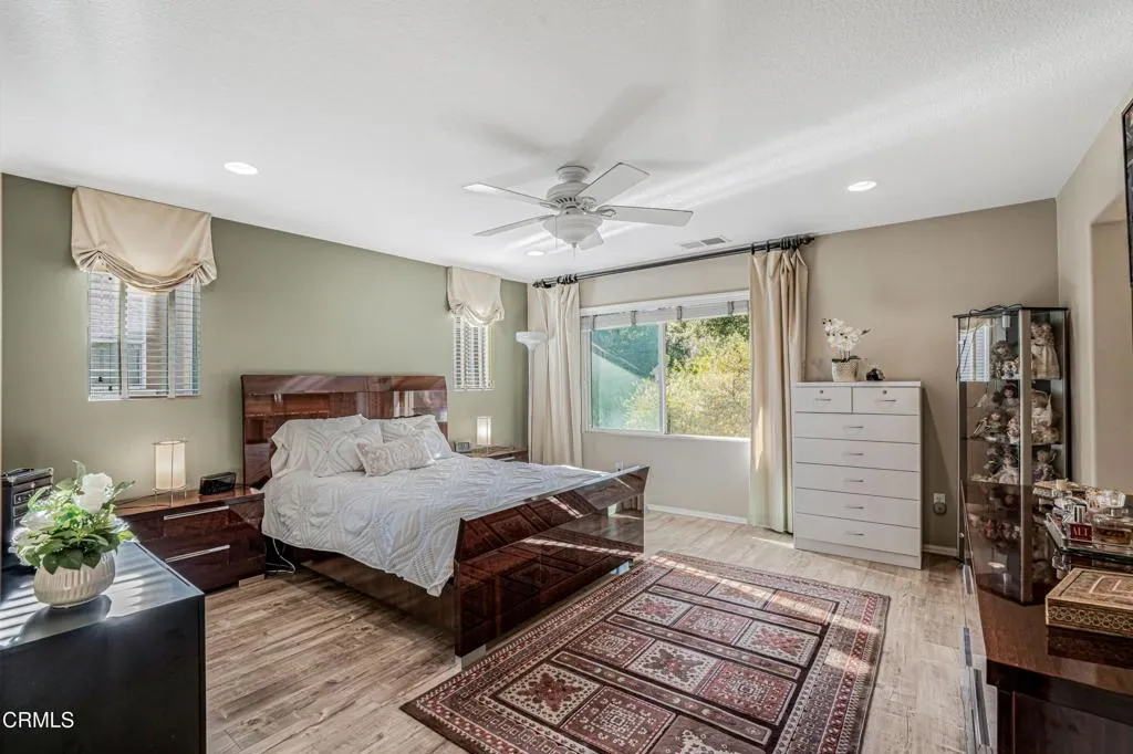 631 Clearwater Creek Drive, Thousand Oaks, California 91320 home-pic-14