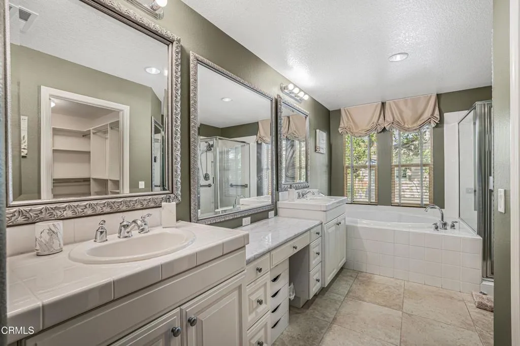 631 Clearwater Creek Drive, Thousand Oaks, California 91320 home-pic-16